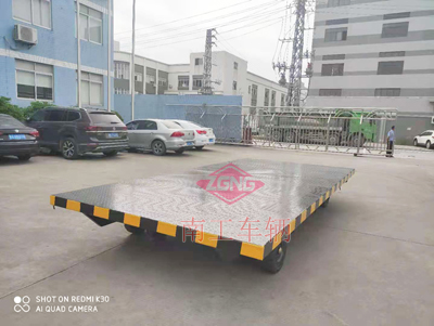 8吨全挂牵引式华体会官方(中国)总部4I.jpg