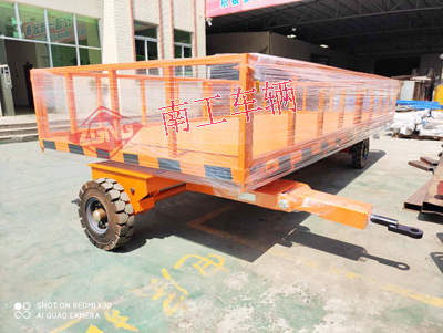 5吨护栏型华体会官方(中国)总部 全挂车4I.jpg